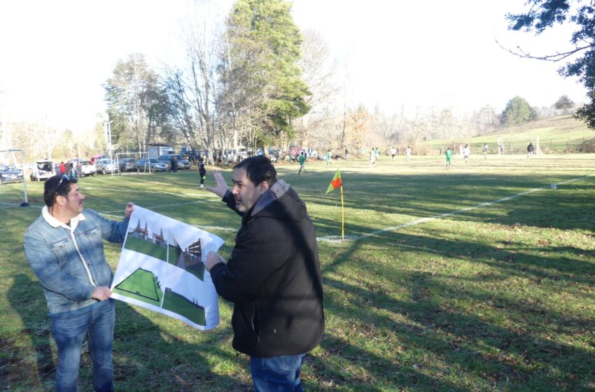  Sector Catrico De Villarrica Celebra Que Tendrán Nuevo Cierre Perimetral En Su Cancha De Futbolito