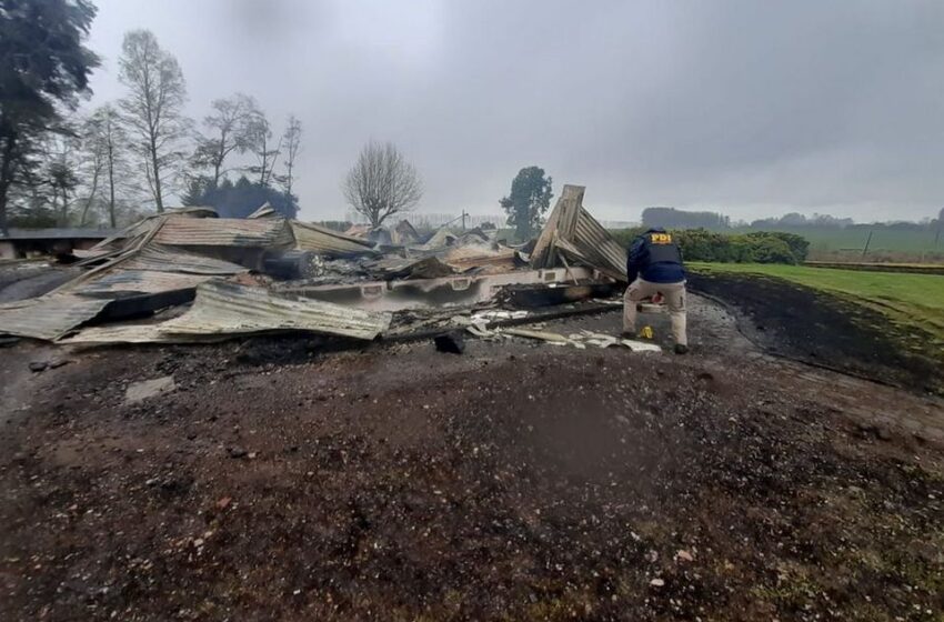  Ataque Incendiario En Vilcún: Queman Galpón Que Contenía Sacos De Fertilizantes